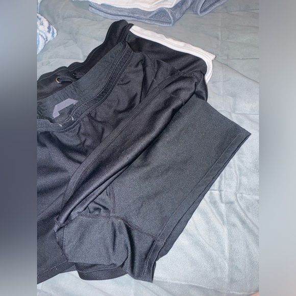 Bundle - Shorts! - Picture 3 of 7